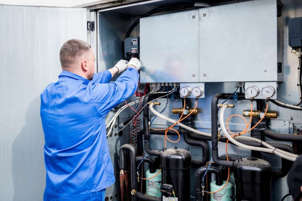 Chiller Servisi ve Soğutucu Gaz Dolumu